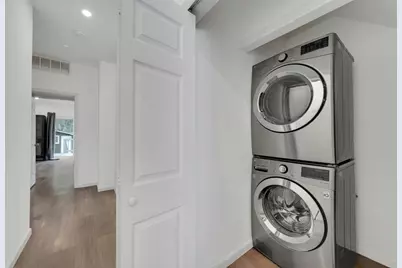 91 Lexington Ave, Jersey City, NJ 07304 - Photo 9