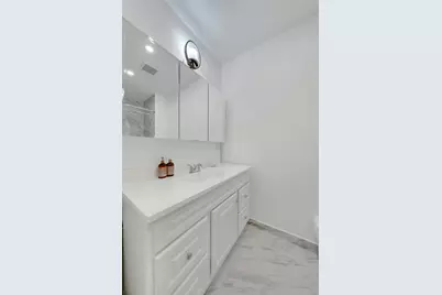 91 Lexington Ave, Jersey City, NJ 07304 - Photo 11
