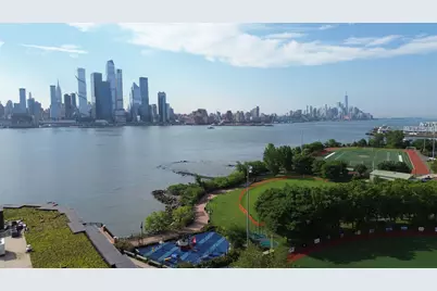 100 Eton Row #302, Weehawken, NJ 07086 - Photo 35