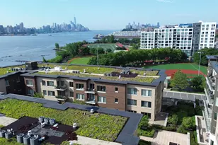 100 Eton Row, Weehawken, NJ 07086 - Photo 33
