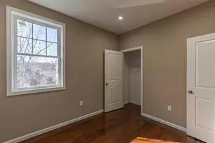 69 Hutton St, Jersey City, NJ 07307 - Photo 9