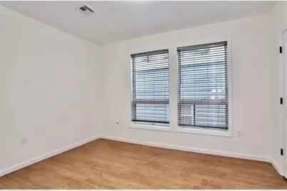 143 Zabriskie St #2A, Jersey City, NJ 07307 - Photo 7