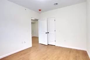 143 Zabriskie St, Jersey City, NJ 07307 - Photo 9