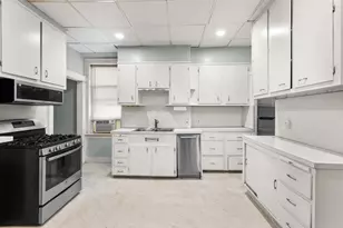 204-206 Palisade Ave, Union City, NJ 07087 - Photo 11