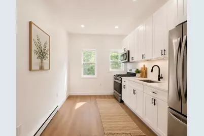 428 56th St #2nd floor, West New York, NJ 07093 - Photo 3