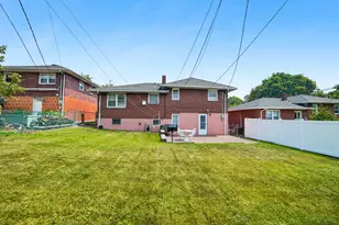 28 Pikeview Terrace, Secaucus, NJ 07094 - Photo 15