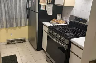 35 Jewett Ave, Jersey City, NJ 07304 - Photo 5