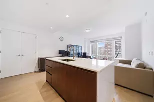 75 Park Ln S, Jersey City, NJ 07310 - Photo 5