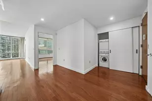 1 Shore Ln, Jersey City, NJ 07301 - Photo 13