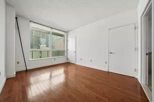 1 Shore Ln, Jersey City, NJ 07301 - Photo 15
