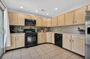 1 Cypress St, Jersey City, NJ 07305 - Photo 9