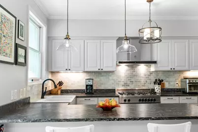 53 W 19th St, Weehawken, NJ 07086 - Photo 9