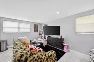 7010 Jackson St, West New York, NJ 07093 - Photo 19