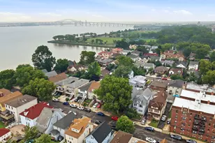 9 Lincoln Pkwy, Bayonne, NJ 07002 - Photo 49