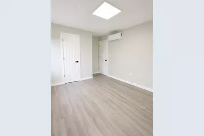 97 Country Village Rd #1, Jersey City, NJ 07305 - Photo 11