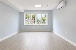 97 Country Village Rd, Jersey City, NJ 07305 - Photo 5