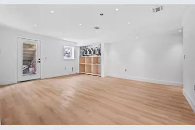 291 New York Ave #1, Jersey City, NJ 07307 - Photo 21