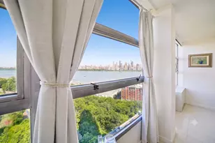 6050 Blvd E, West New York, NJ 07093 - Photo 13