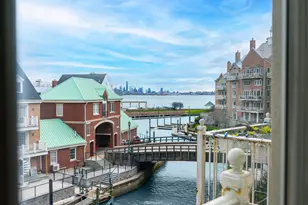 201 Shearwater Ct W, Jersey City, NJ 07305 - Photo 11