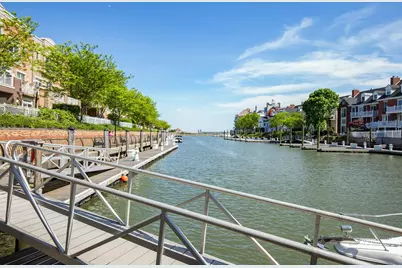 201 Shearwater Ct West #33, Jersey City, NJ 07305 - Photo 25