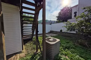 543 West Side Ave, Jersey City, NJ 07304 - Photo 17