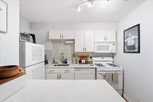 516 Adams St, Hoboken, NJ 07030 - Photo 9