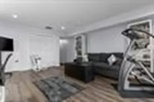 25 Bayside Dr, Bayonne, NJ 07002 - Photo 23
