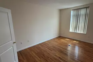 577 Broadway, Bayonne, NJ 07002 - Photo 7