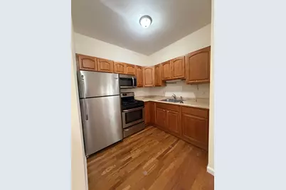 577 Broadway #8, Bayonne, NJ 07002 - Photo 3