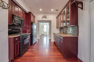 880 Summit Ave, Jersey City, NJ 07307 - Photo 5