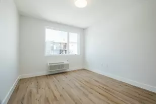 67 Dr Martin L King Blvd, Newark, NJ 07104 - Photo 21