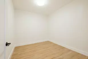 67 Dr Martin L King Blvd, Newark, NJ 07104 - Photo 17