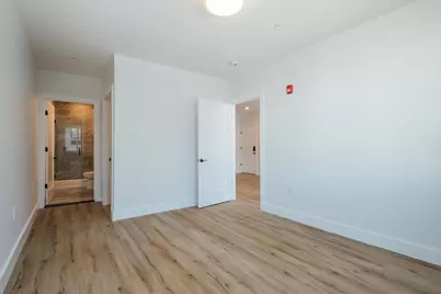 67 Dr Martin L King Blvd #302, Newark, NJ 07104 - Photo 9