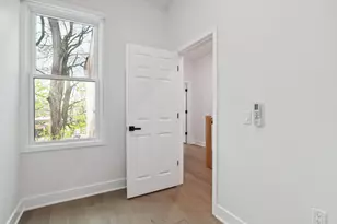 36 Park St, Jersey City, NJ 07304 - Photo 9