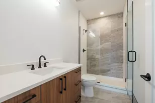 67 Dr Martin L King Blvd, Newark, NJ 07104 - Photo 29
