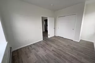 404 Stegman Pkwy, Jersey City, NJ 07305 - Photo 9