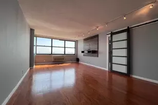 7004 Blvd E, Guttenberg, NJ 07093 - Photo 17