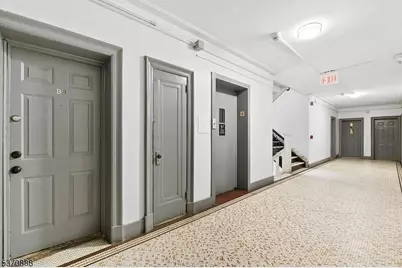 275 Harrison Ave #B1, Jersey City, NJ 07304 - Photo 7