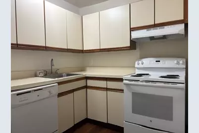 117 Treetop Ct #61, Bloomingdale, NJ 07403 - Photo 1