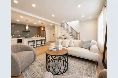 7 Pierce Ave, Jersey City, NJ 07307 - Photo 3