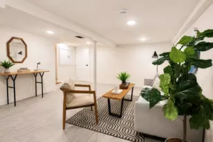 7 Pierce Ave, Jersey City, NJ 07307 - Photo 23