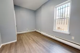363 Forrest St, Jersey City, NJ 07304 - Photo 9