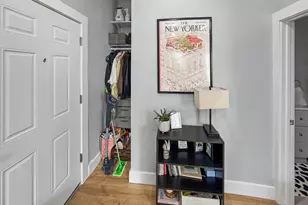 1076 Summit Ave, Jersey City, NJ 07307 - Photo 11