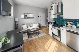 1076 Summit Ave, Jersey City, NJ 07307 - Photo 7