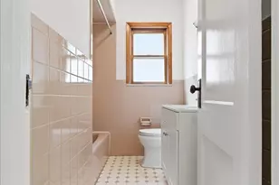 73 Newman Ave, Bayonne, NJ 07002 - Photo 19