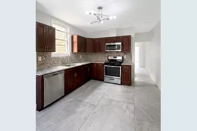 132 Bayview Ave #1, Jersey City, NJ 07305 - Photo 1