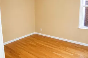 136 Randolph Ave, Jersey City, NJ 07305 - Photo 7