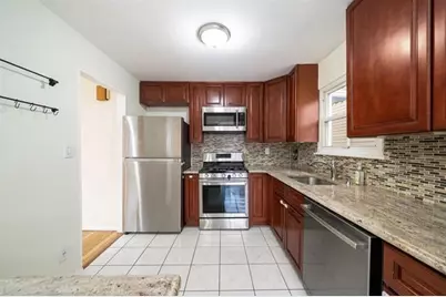 178 West 17th St #1, Bayonne, NJ 07030 - Photo 3