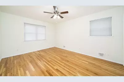 178 West 17th St #1, Bayonne, NJ 07030 - Photo 11
