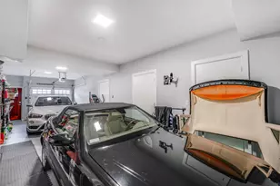 18 Thorne St, Jersey City, NJ 07307 - Photo 21